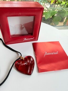 Baccarat Vague Red Heart Necklace- Cœur Vague